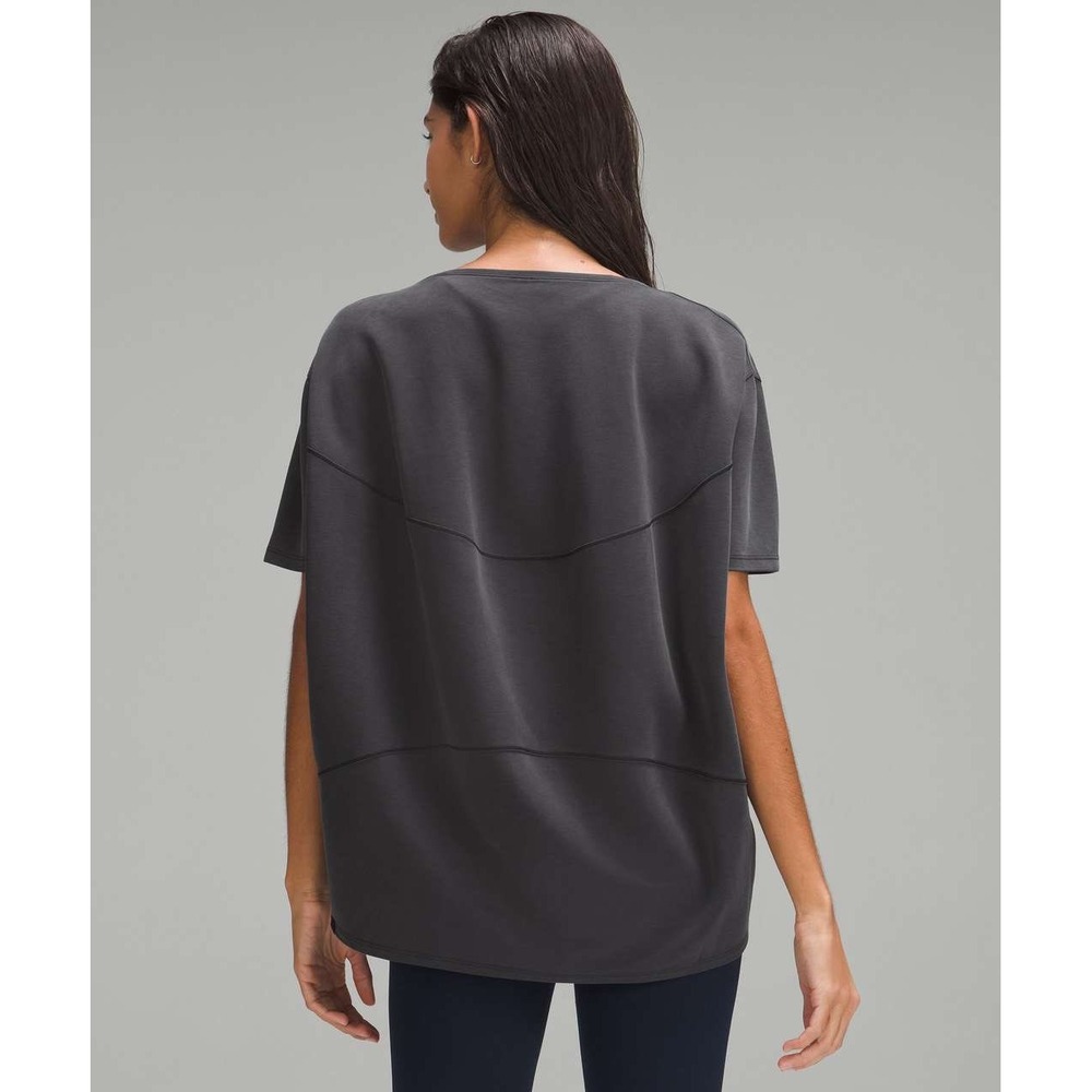 Lululemon Back in Action Short-Sleeve Shirt pique black size 20